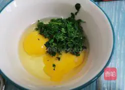 Alfalfa scrambled eggs Illustration of how to do it 4