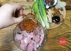 Grandma's old-flavor braised beef with bean paste sauce illustration 2