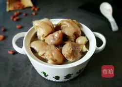 Illustration of braised pig trotters 11
