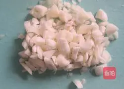 Illustration of how to make garlic vermicelli scallops 4