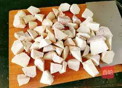 Illustration of taro stewed beef brisket 15