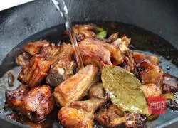 Illustration of braised lamb chops and stewed potatoes 7