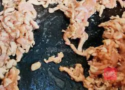 Illustration of how to make shredded pork with Jia Chang Jing sauce 3