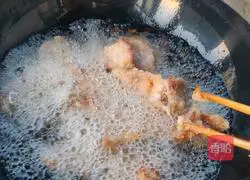  Illustration of how to make Guobao Pork 21