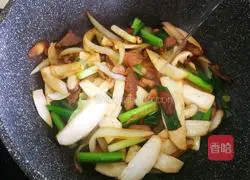 Illustration of Korean Palace Fried Rice Cake 11