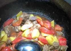 Illustration of how to stew beef brisket with tomatoes and potatoes 12