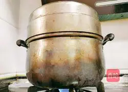 Illustration of how to welcome the new year with jade lamp 11