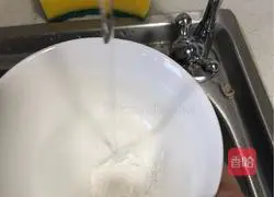 Illustration of how to make fat sausage 9