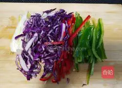 Illustration of how to make fried noodles with vegetables 3