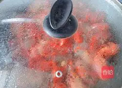 Illustration of how to make spicy crayfish 9