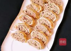 Illustration of how to make rolls 14