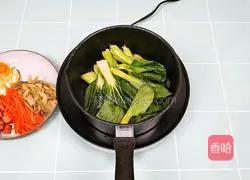 Korean bibimbap recipe illustration 6