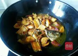 Illustration of how to make grass carp stewed with eggplant 9