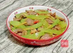 Illustration of how to stir-fry pork tongue with lettuce 16
