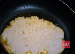 Illustration of how to make fried potato cake with meat 8