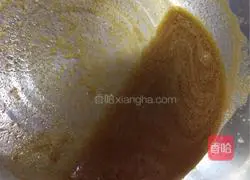 Illustration of the original braised crayfish 16