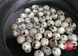 Illustration of how to make braised quail eggs 2