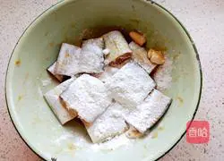 Hebei fried hairtail recipe illustration 2