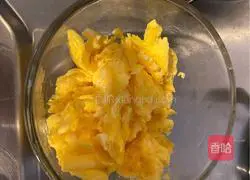 Illustration of how to make scrambled eggs with cabbage and vermicelli 3