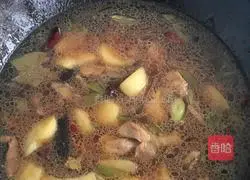 Illustration of the home version of chicken stew 8