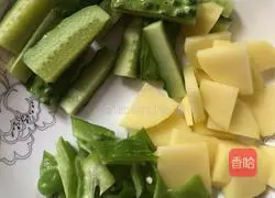 Illustration of how to make spicy shrimps 2