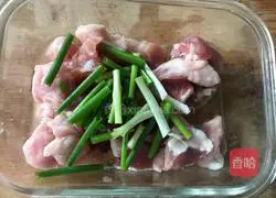 Golden pork cubes Illustration of how to do it 3