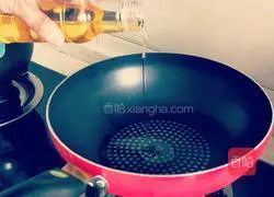 Garlic oil Illustration of how to make braised shrimp 4