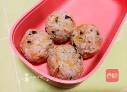 Illustration of making a nutritious lunch box without oil smoke 3