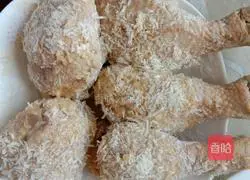 Illustration of how to make juicy fried chicken legs 5