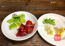 Illustration of how to cook chicken wings and roasted winter melon 4