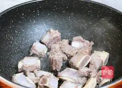 Illustration of how to cook beef ribs stewed with tomatoes 4