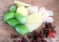 Illustration of how to make special stir-fried pig's trotters 2