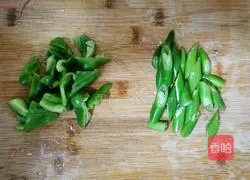 Illustration of home-style fried pork liver 4