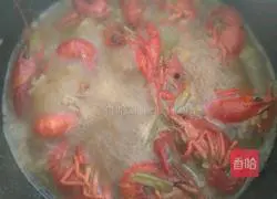 Illustration of how to make spicy crayfish 9