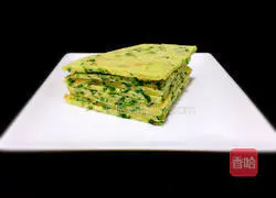 Illustration of how to make leek and shrimp skin egg pancake 5