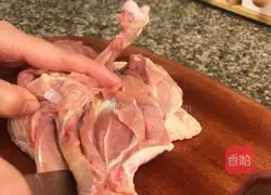 Illustration of how to make teriyaki chicken chop rice 1