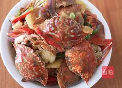 Illustration of how to make curry crab 9