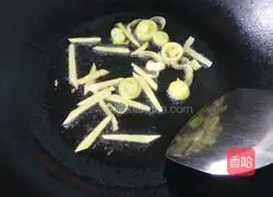 Illustration of how to make stir-fried baby cabbage 3
