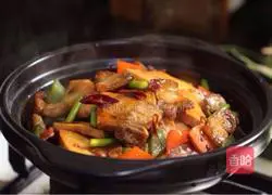 Illustration of how to make dry pot thousand-page tofu 13