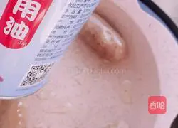 Illustration of homemade crispy small intestine 11