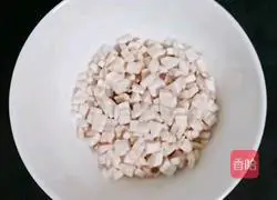 Illustration of how to make zinc-supplemented clam porridge (baby food supplement) 6