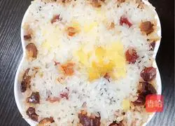 Pineapple eight-treasure rice recipe 10