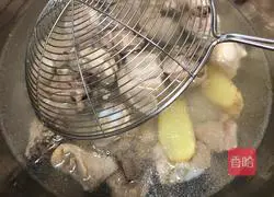 Illustration of how to make braised chicken 1