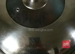 Illustration of how to make flowers bloom and prosper 6