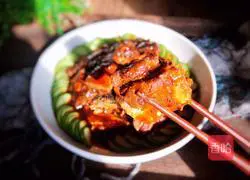 Illustration of how to make steamed pork ribs with black bean sauce 19