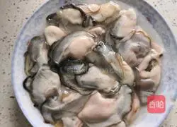 Illustration of how to make oysters with garlic vermicelli 3