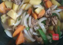 Illustration of how to cook chicken legs and potatoes stewed 8