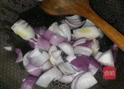 Illustration of how to make onion intestine 5