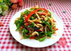 Illustration of how to make fried shredded chicken with double peppers 1