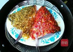 Illustration of how to make fish head with chopped pepper 8